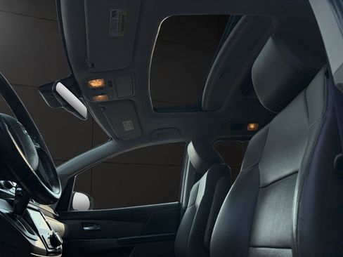 Used 2015 Honda Odyssey EX-L image 24