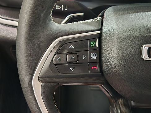 Used 2023 Jeep Grand Cherokee Altitude AWD/4WD image 48