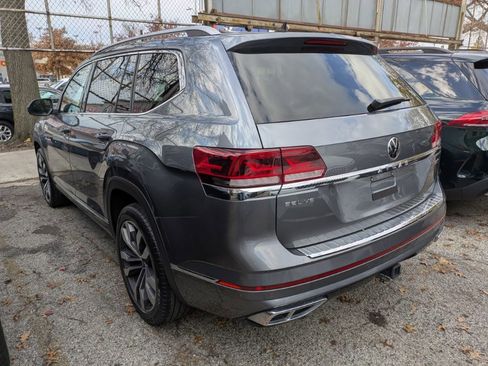 Used 2022 Volkswagen Atlas SEL Premium image 4