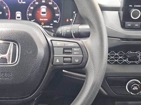 Used 2025 Honda Accord LX image 24
