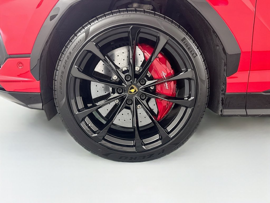 Used 2023 Lamborghini Urus S AWD/4WD image 33