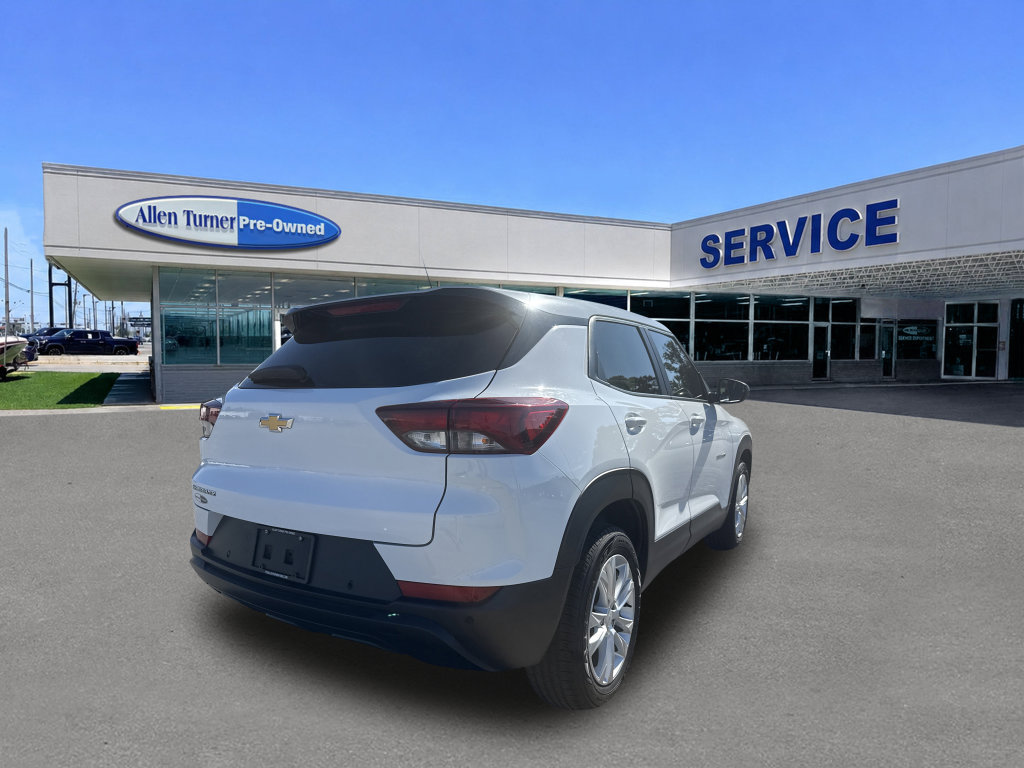 Used 2021 Chevrolet TrailBlazer LS FWD image 8