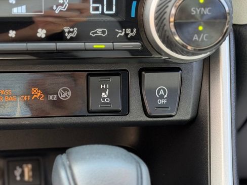 Certified 2024 Toyota RAV4 XLE w/ Convenience Package AWD/4WD image 18