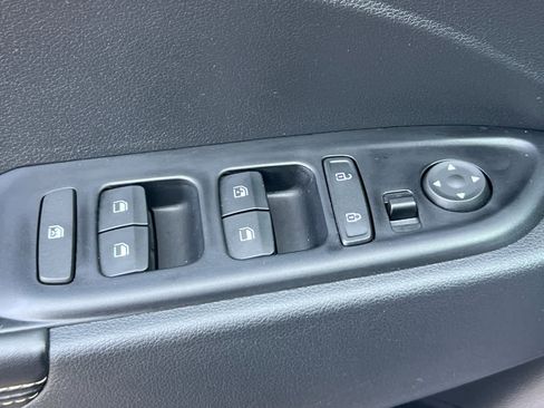 Certified 2023 Hyundai Venue Limited image 13