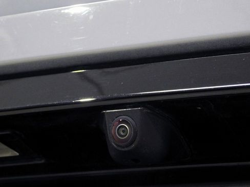 Used 2023 BMW X4 xDrive30i image 89