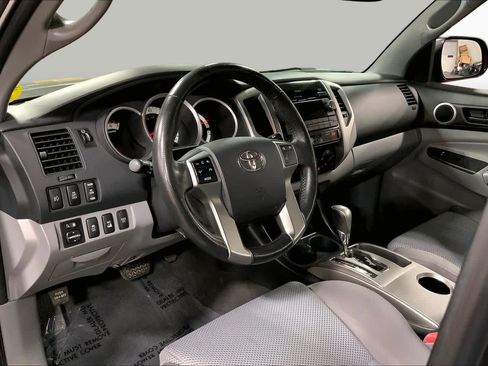 Used 2012 Toyota Tacoma 4x4 Double Cab w/ TRD Off-Road Pkg image 17