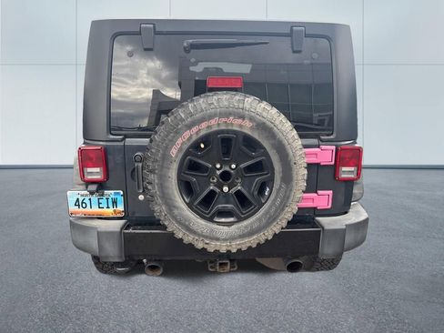 Used 2016 Jeep Wrangler Sport AWD/4WD image 3