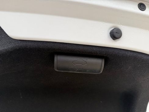 Used 2019 Hyundai Elantra SEL image 27