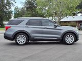 Used 2022 Ford Explorer Limited w/ Equipment Group 301A image 3
