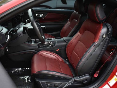 Used 2024 Ford Mustang GT Premium w/ GT Performance Package image 15