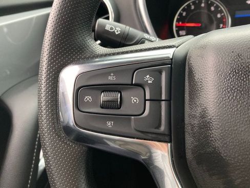 Used 2025 Chevrolet Blazer LT image 16