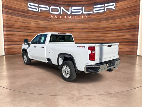 Used 2025 Chevrolet Silverado 2500 W/T w/ WT/CX Safety Package image 3