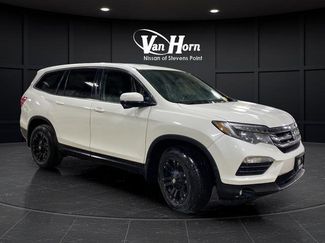 Used 2017 Honda Pilot EX-L video 1