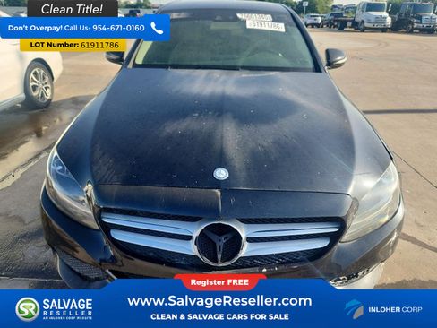 Used 2017 Mercedes-Benz C 300 Sedan image 7