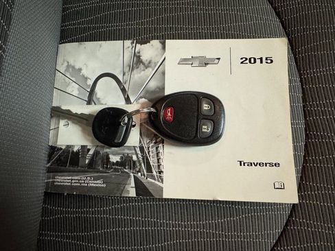 Used 2015 Chevrolet Traverse LS image 25