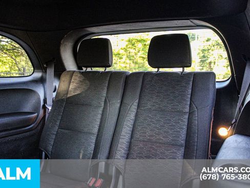 Used 2025 Dodge Durango GT RWD image 19