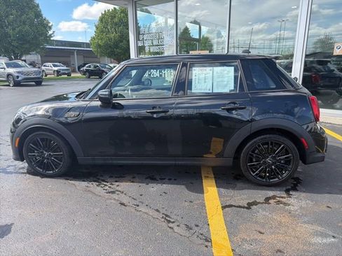 Used 2023 MINI Cooper S w/ Signature Upholstery Package FWD image 3