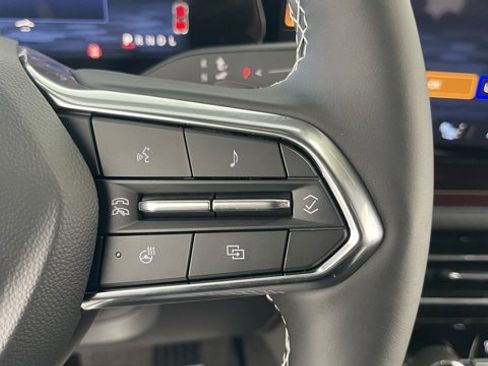 Used 2025 Chevrolet Traverse Z71 w/ Enhanced Driving Package image 39