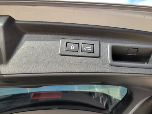 Used 2024 Subaru Forester Sport image 20