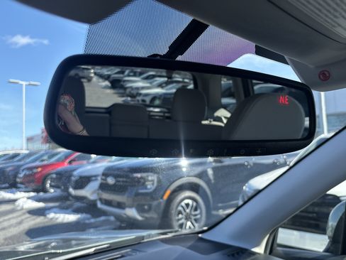 Used 2015 Subaru Forester 2.5i Premium image 26