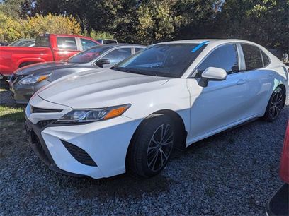 Used 2020 Toyota Camry SE