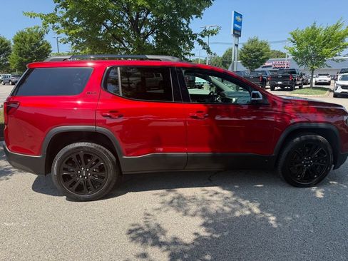 Used 2023 GMC Acadia SLT w/ Elevation Edition AWD/4WD image 6