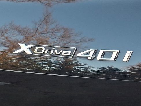 Certified 2024 BMW X6 xDrive40i w/ Premium Package image 28