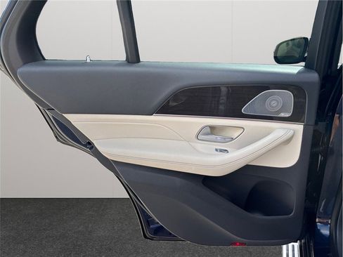 Used 2020 Mercedes-Benz GLE 350 4MATIC image 41