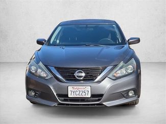 Used 2017 Nissan Altima 2.5 SR FWD video 2