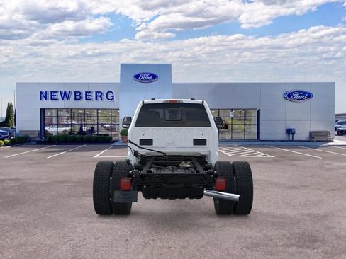 New 2026 Ford F550 4x4 Supercab Super Duty image 7
