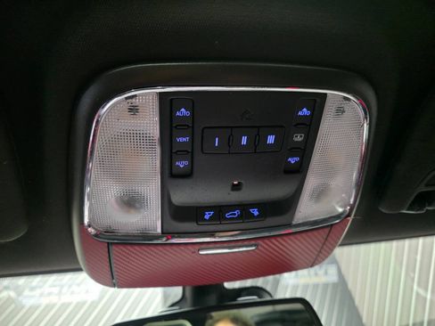 Used 2015 Jeep Grand Cherokee Overland w/ Advanced Technology Group AWD/4WD image 24