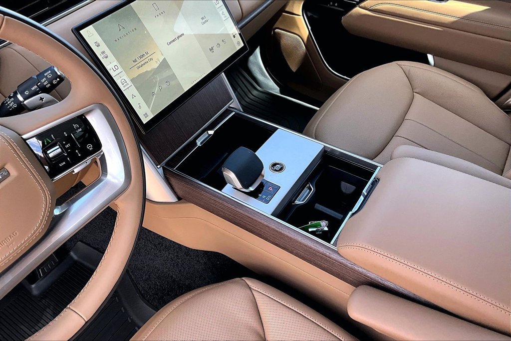 New 2026 Land Rover Range Rover SE AWD/4WD image 8
