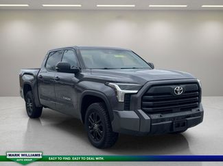Used 2022 Toyota Tundra SR5 video 1