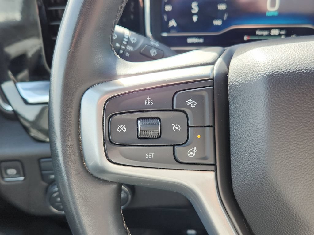 Used 2025 Chevrolet Silverado 1500 LT AWD/4WD image 24