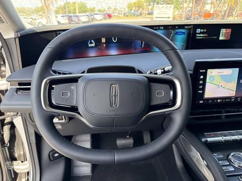 New 2026 Lincoln Nautilus Premier AWD/4WD image 26