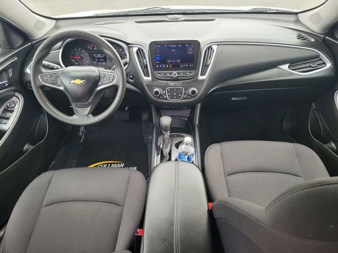 Used 2023 Chevrolet Malibu LT image 9