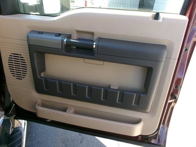 Used 2011 Ford F250 Lariat w/ Snow Plow Prep Pkg AWD/4WD image 17