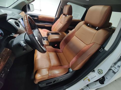 Used 2020 Toyota Tundra 1794 Edition image 27