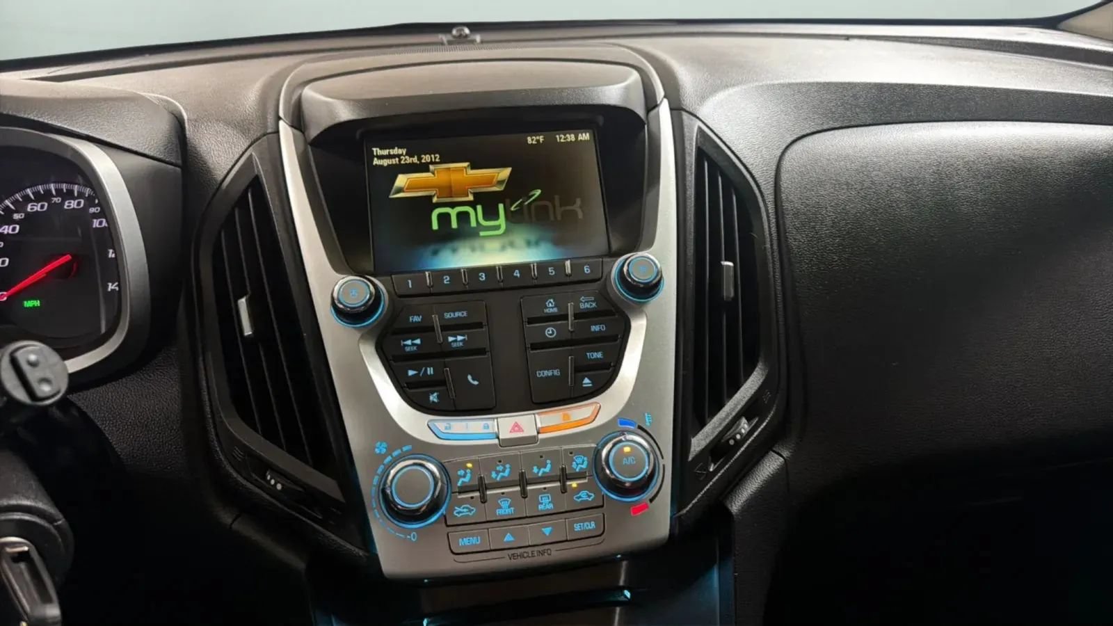 Used 2013 Chevrolet Equinox LT FWD image 13