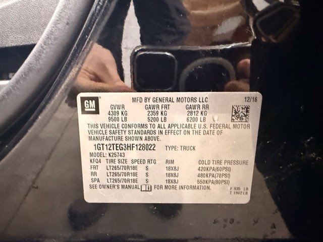 Used 2017 GMC Sierra 2500 SLT w/ Driver Alert Package AWD/4WD image 9
