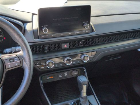 Used 2023 Honda CR-V EX image 16