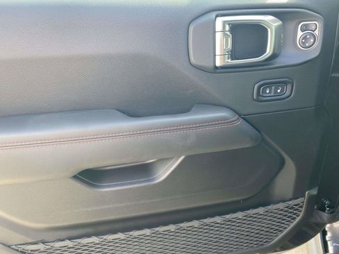 New 2026 Jeep Wrangler Unlimited Rubicon image 14