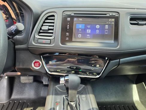 Used 2017 Honda HR-V EX image 17