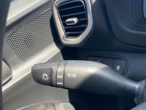 New 2026 Hyundai Venue SE FWD image 22