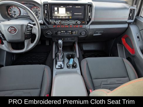 Used 2025 Nissan Frontier PRO-4X AWD/4WD image 13