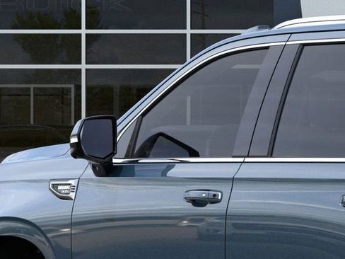 New 2026 GMC Yukon Denali image 12