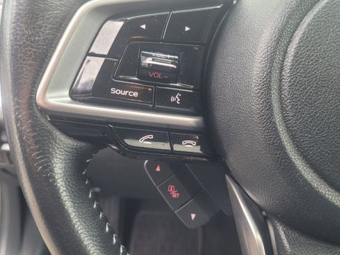 Used 2018 Subaru Outback 2.5i Limited image 15