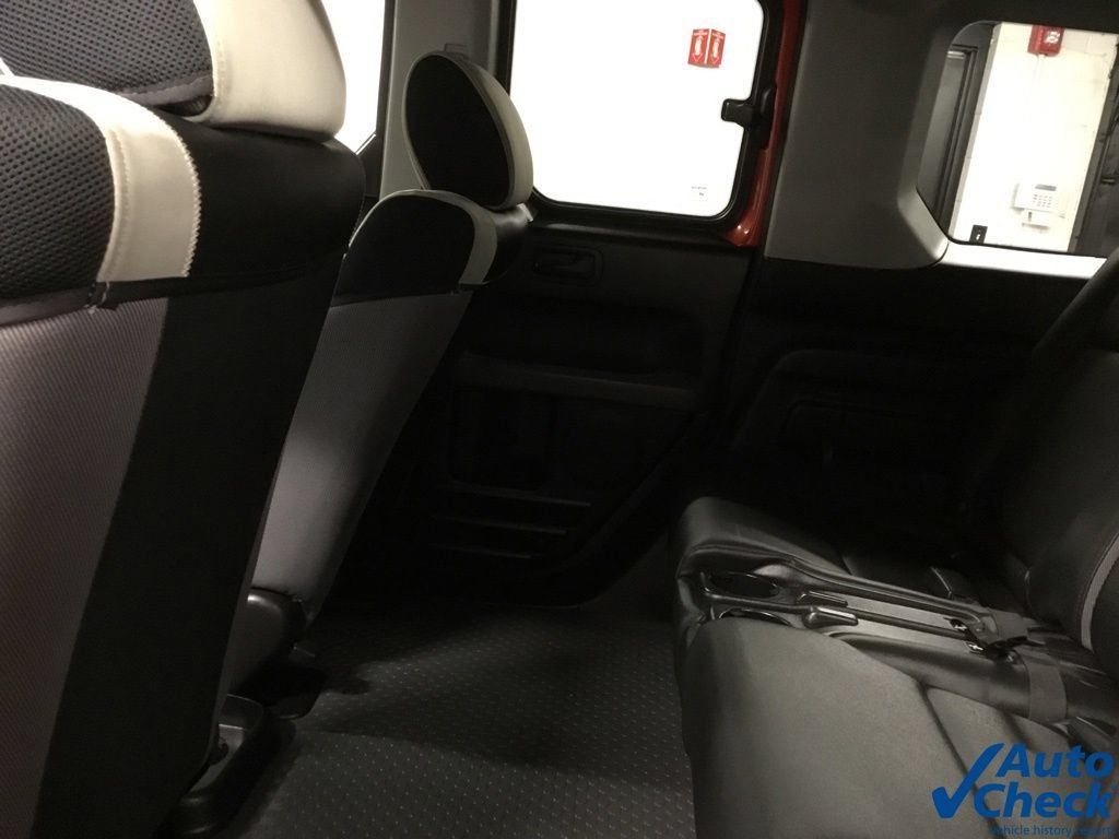 Used 2005 Honda Element LX image 24