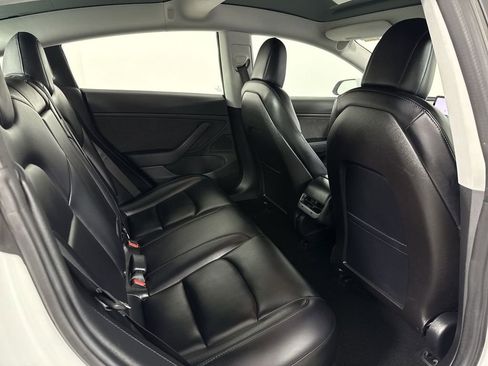 Used 2018 Tesla Model 3 Long Range image 25