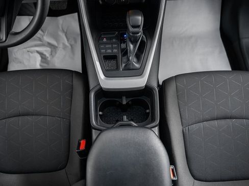 Certified 2024 Toyota RAV4 XLE image 27